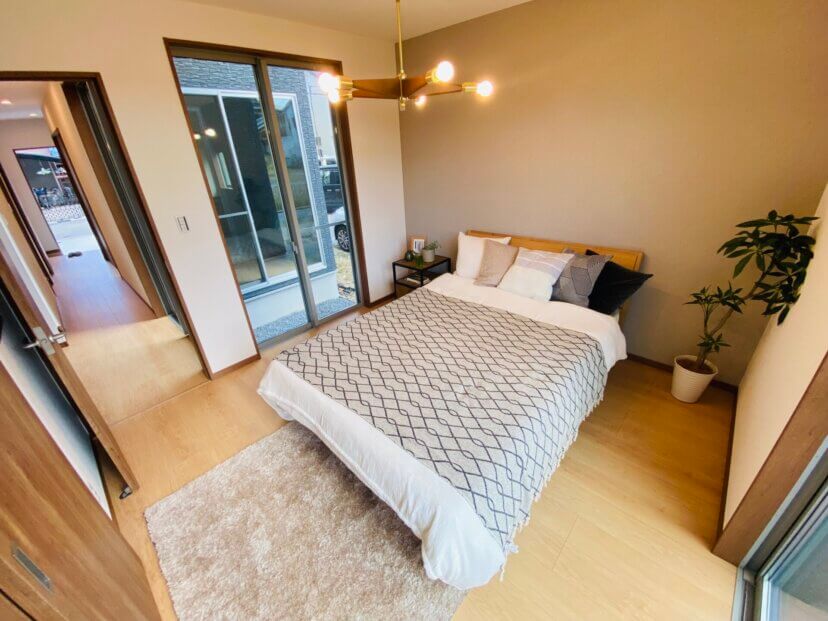 八幡三反長56-56貸家